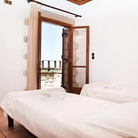 Tsivaras Villas